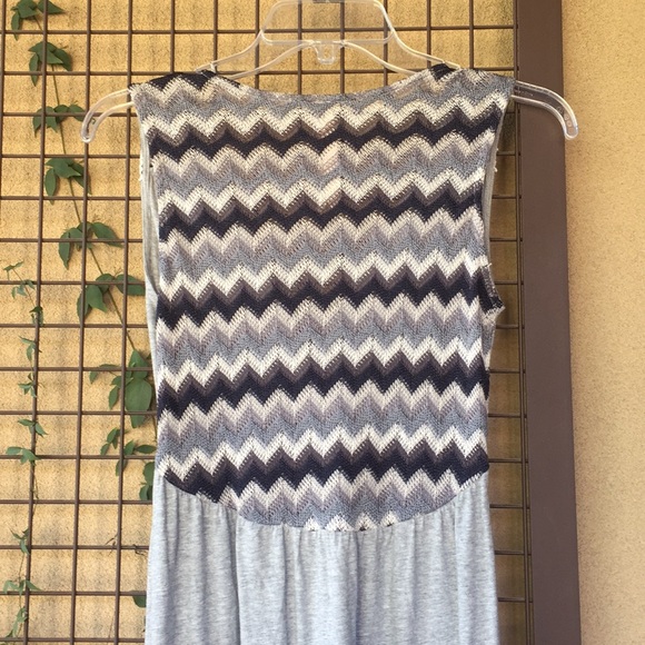 {Mystree} Like New! Size Small Maxi Dress - Picture 7 of 8